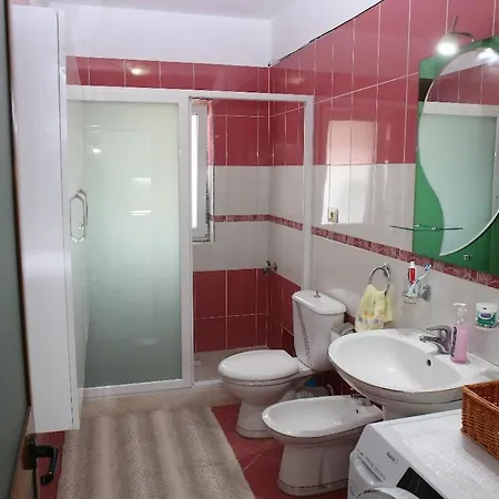 Διαμέρισμα Floor Apartment, Views! Πόγραδετς
