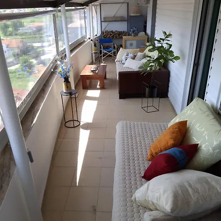Floor Apartment, Views! Διαμέρισμα